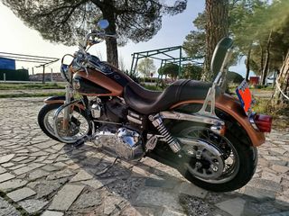 Harley Davidson Dyna Súper Glide Custom