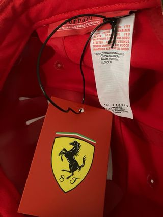 Gorra Ferrari Oficial