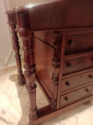 Escritorio Davenport victoriano