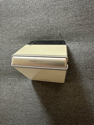 Samsung Galaxy Z Flip 3