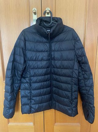 Abrigo plumas UNIQLO talle L (unisex) 