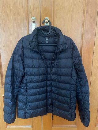 Abrigo plumas UNIQLO talle L (unisex) 