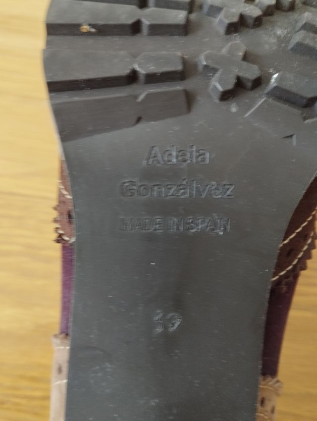 Zapatos ante, número 39.