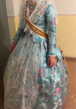 Traje de fallera