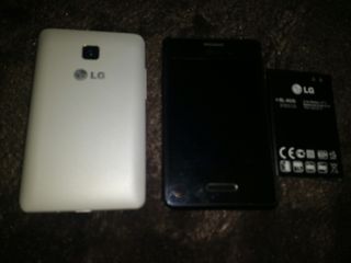 2 Smartphones LG