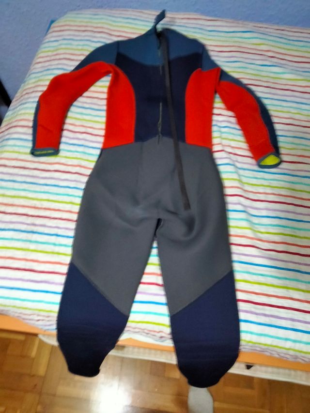 Traje neopreno vela azul/naranja
