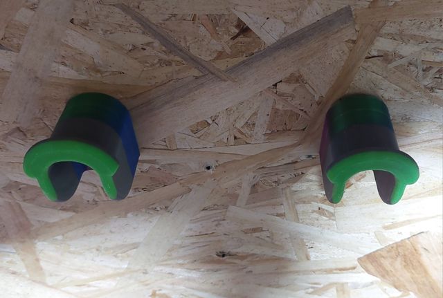 Supporto a muro scarpe