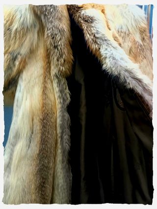 VENDO CHAQUETÓN DE PIEL