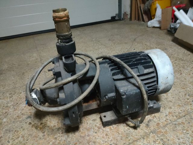 Bomba para riego trifásica 