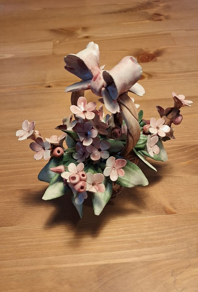 Cesta flores Capodimonte