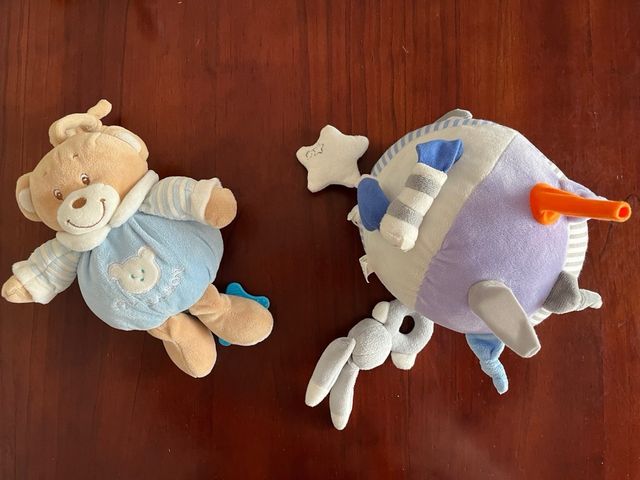 Juguetes/peluches infantil