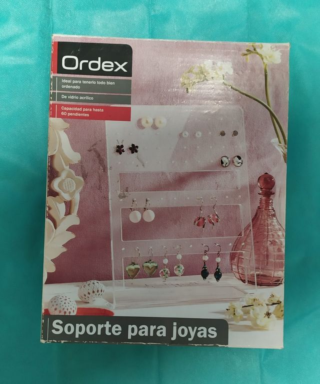 Soporte para pendientes