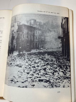 Bombas y mentiras sobre Guernica