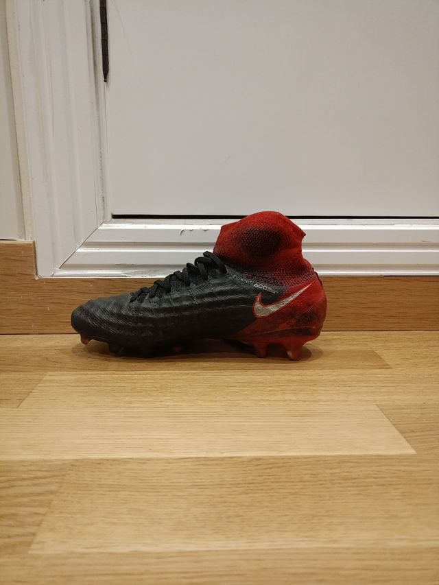 Botas de fútbol