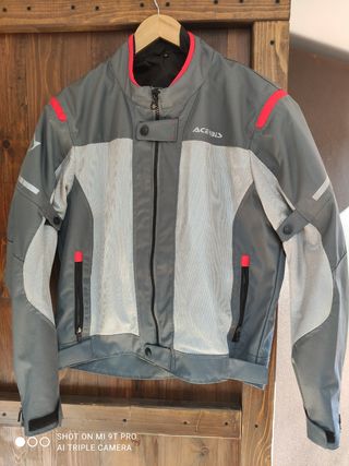 Equipación de enduro acerbis