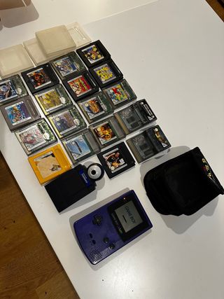 Game boy color + 18 juegos + camera