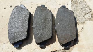 Recambio Nissan Almera Tino 2004