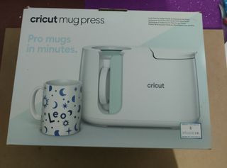 Maquina de cricut tazas