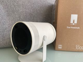 Proyector samsung the freestyle 100”