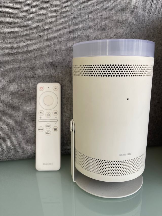 Proyector samsung the freestyle 100”