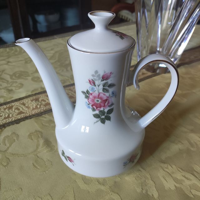 Caffettiera in porcellana Winterling