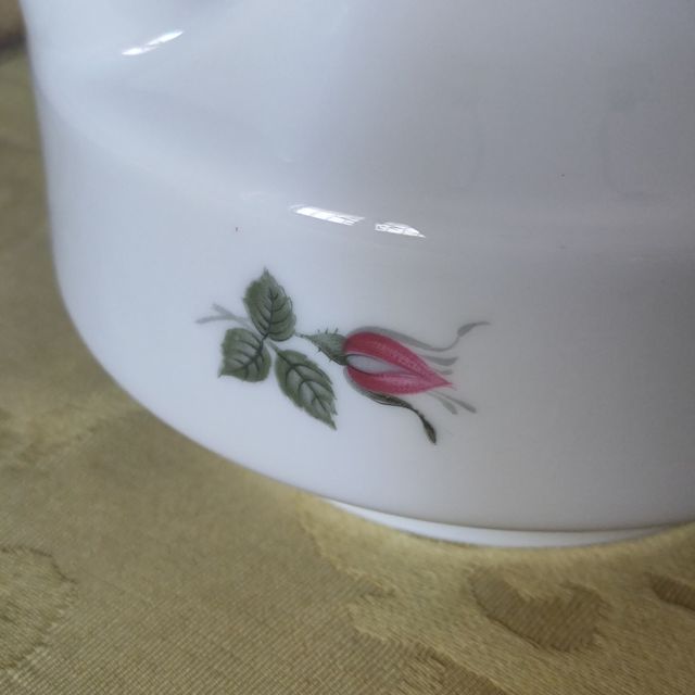 Caffettiera in porcellana Winterling