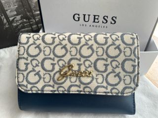 Conjunto Bolso y cartera Guess Nuevo 