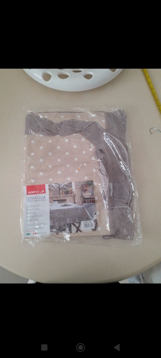 Tovaglia plastificata