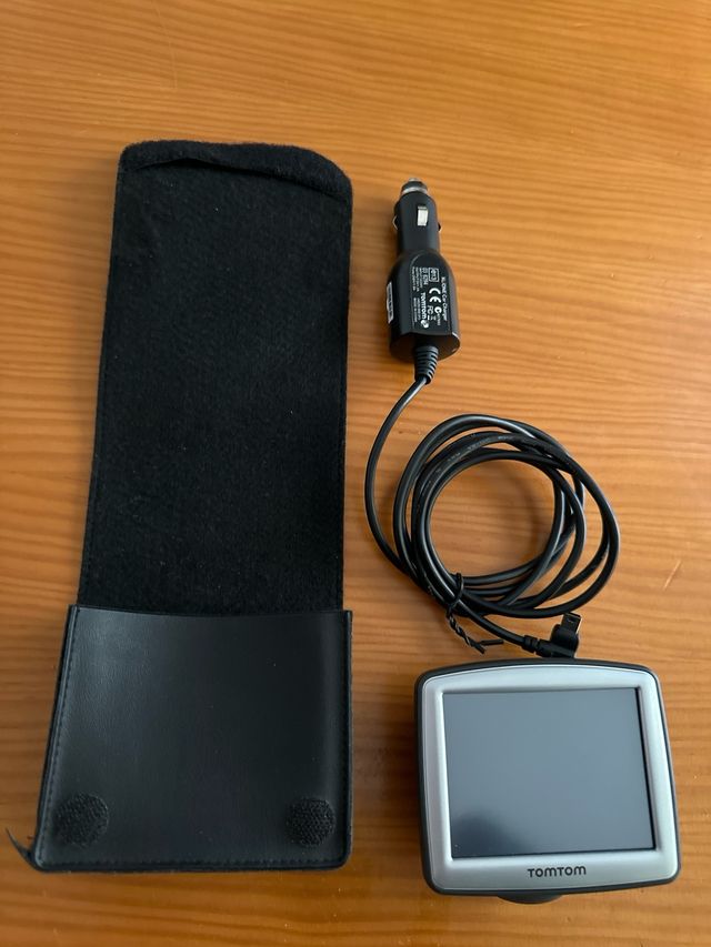 NAVEGADOR TOMTOM ONE