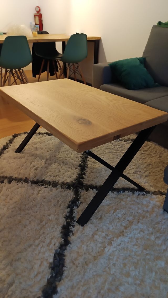 Mesa de centro maciza de roble