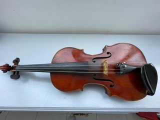 Vendo violín francés