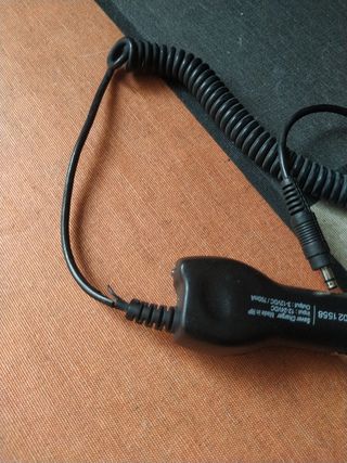 Cargador móvil para mechero coche