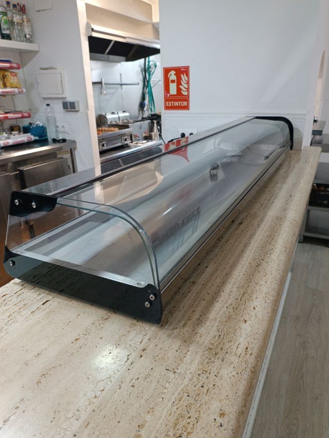 Vitrina refrigerada tapas