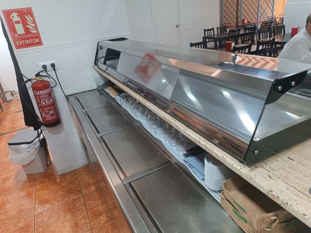 Vitrina refrigerada tapas