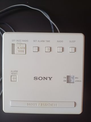 Despertador digital SONY