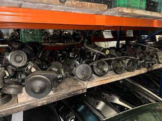 BOMBAS DE DIRECCION DE JEEP VARIOS MODELOS