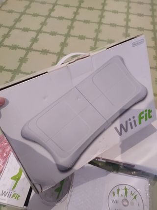 Tabla Nintendo Wii Fit con juegos