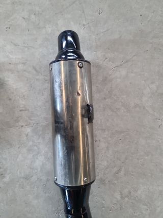 ESCAPE L&W GSXR 750.