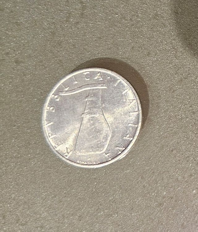 Moneta da 5£ del 1973 "RARA"