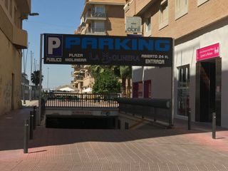 Plaza de garaje en venta. Plaza Molinera