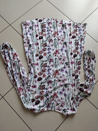 Abito manica lunga fiori