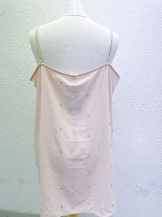 Vestido H&M nuevo etiqueta rosa bisutería