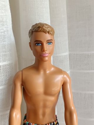 Barbie FJF09- Beach con Costume Stampato Colorato