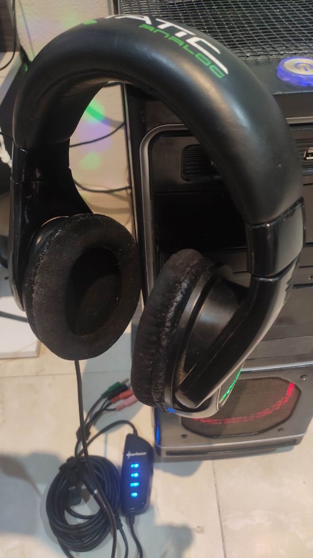 Cascos auriculares 5.1