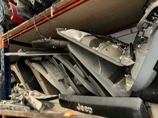 CARTONERAS DE PUERTAS DE JEEP VARIOS MODELOS