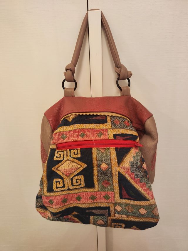 Borsa bauletto color rosa tenue e grigio