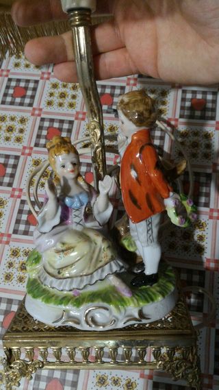 Lume vintage anni 80 con copertura NON funzionante