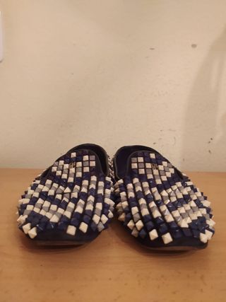 CAROLINA HERRERA - mocasines pedreria 36