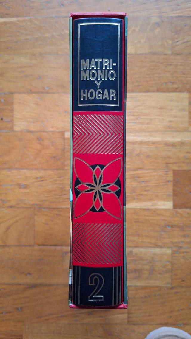 Libro HOGAR Y FAMILIA