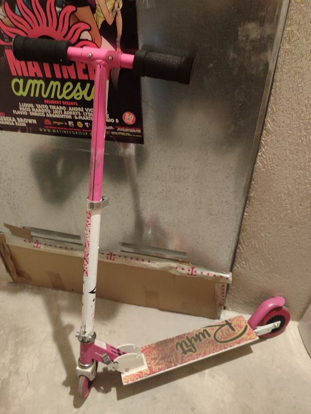 Patinete niña